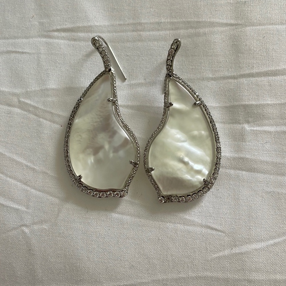 Kendra Scott Tinley French Wire Drop Earrings